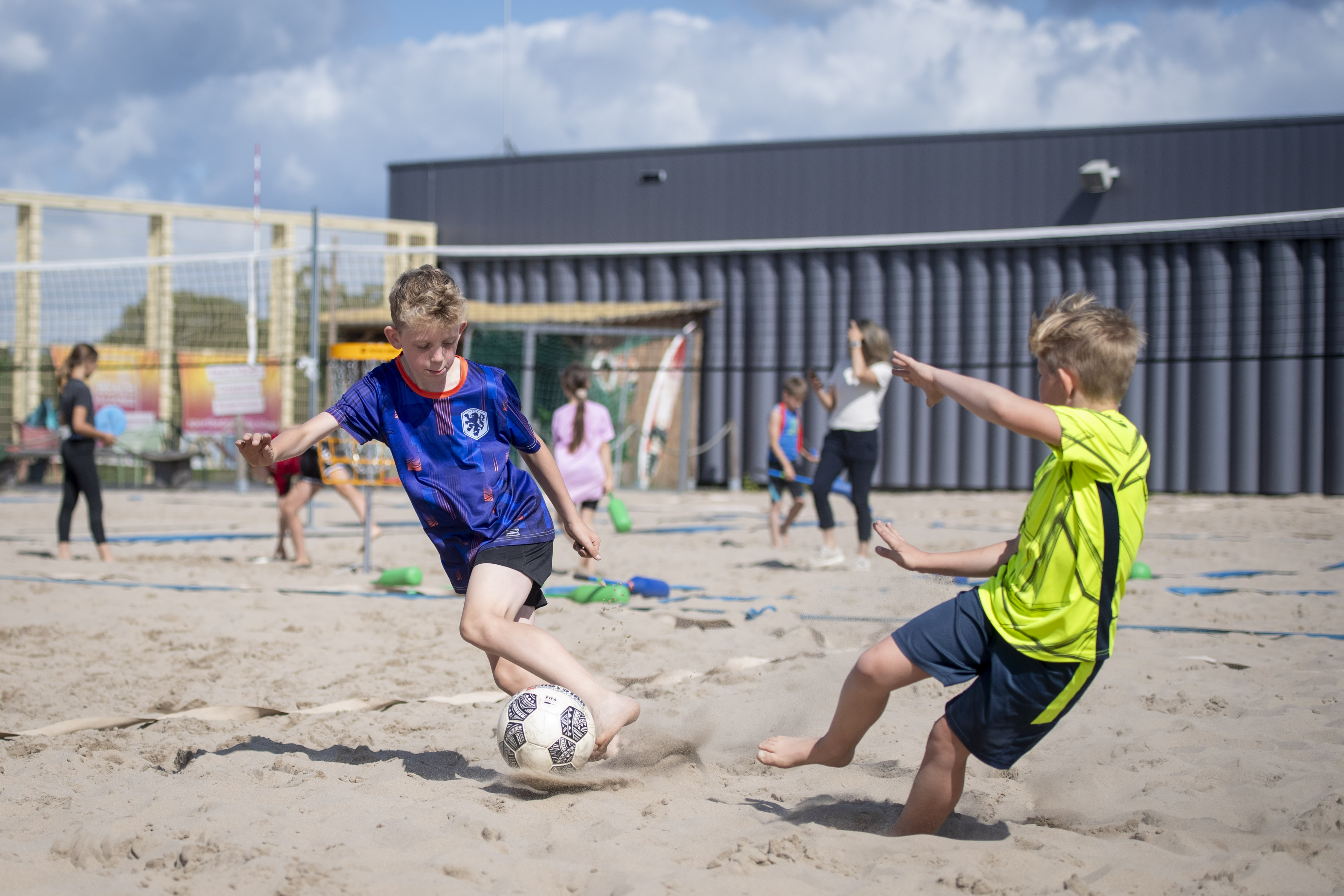 Beach voetbal kids